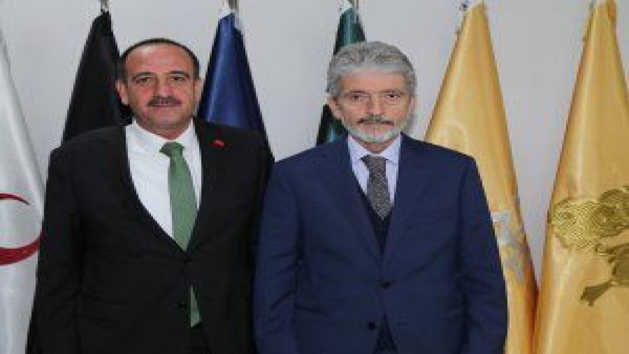 Ankara Büyükşehir Belediye Başkanı Mustafa Tuna, Gölbaşı Belediye Başkanı Fatih Duruay’ı makamında ziyaret etti