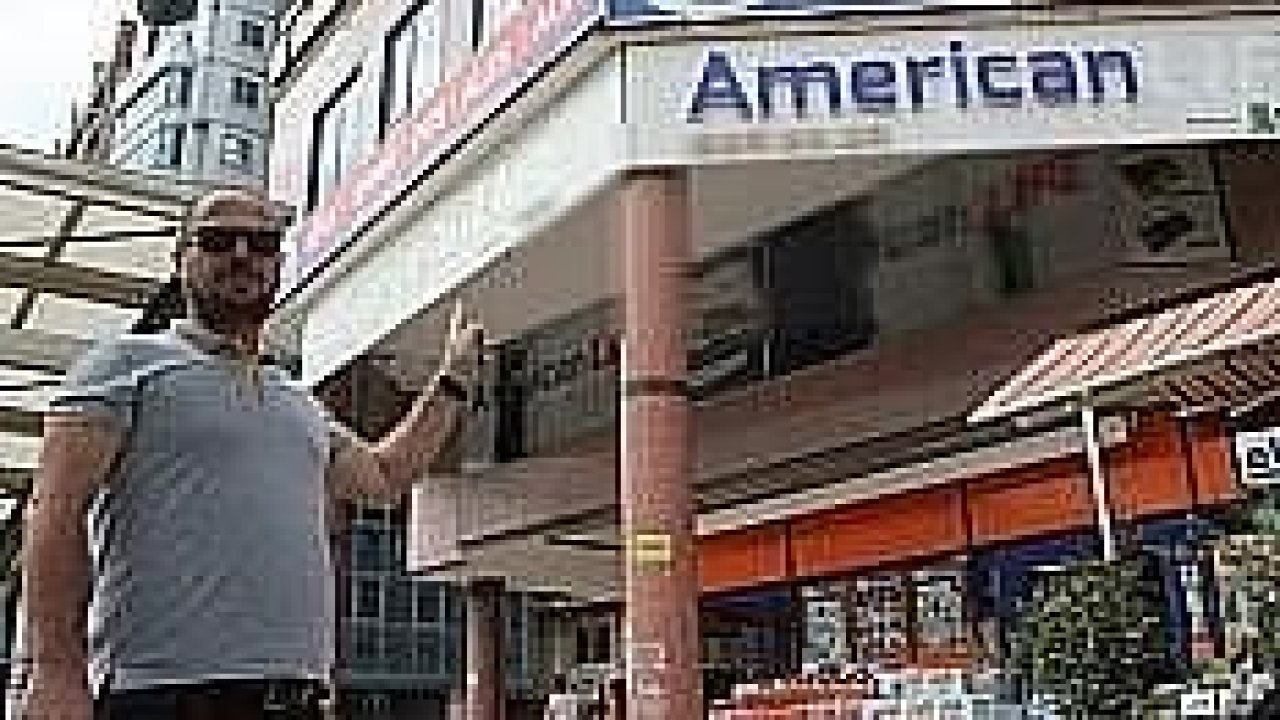 Yabancı dil kursuna yabancı tabela cezası