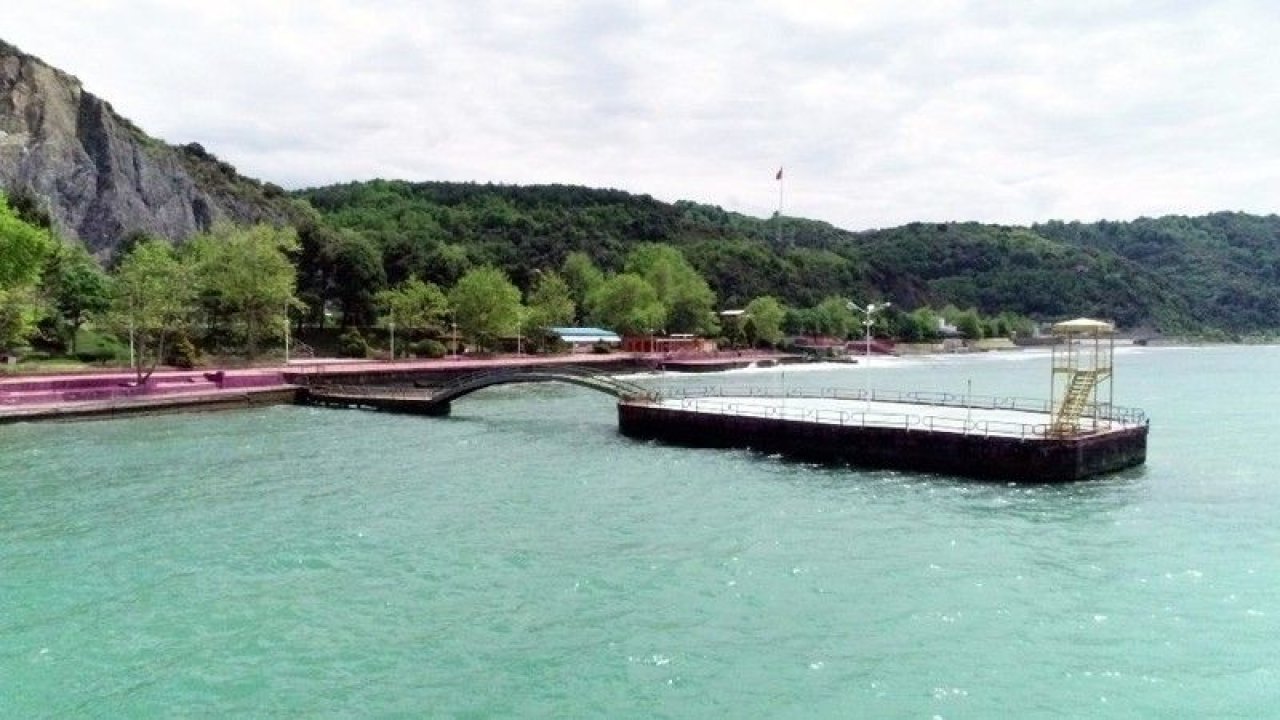 Zonguldak'ta deniz kıyıları tel örgülerle çevrildi.. Sosyal medyadan tepki yağdı