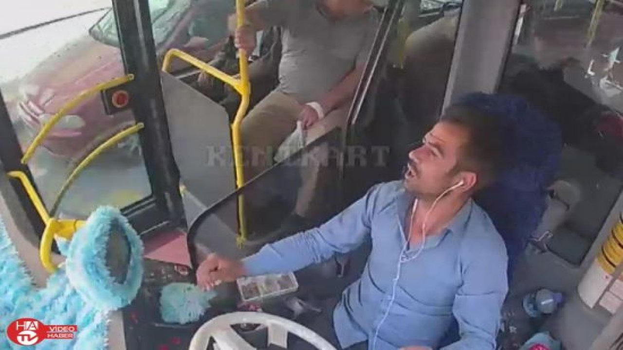Otobüs şoförü kadının çırpınışlarına dayanamadı