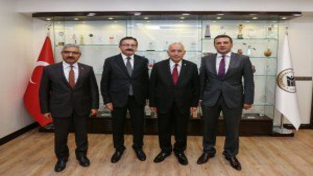 Veysel Tiryaki, Fethi Yaşar’a taziye ziyaretinde bulundu