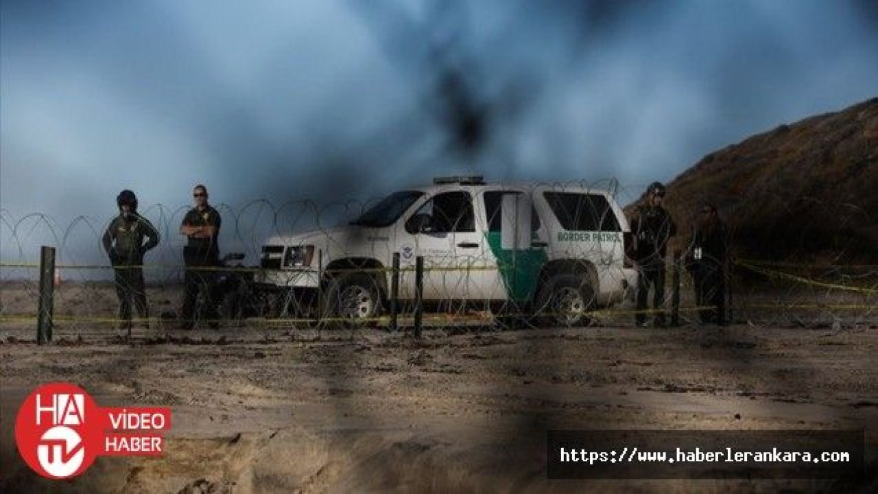 Meksika'da 243 düzensiz göçmeni taşıyan 2 kamyon yakalandı