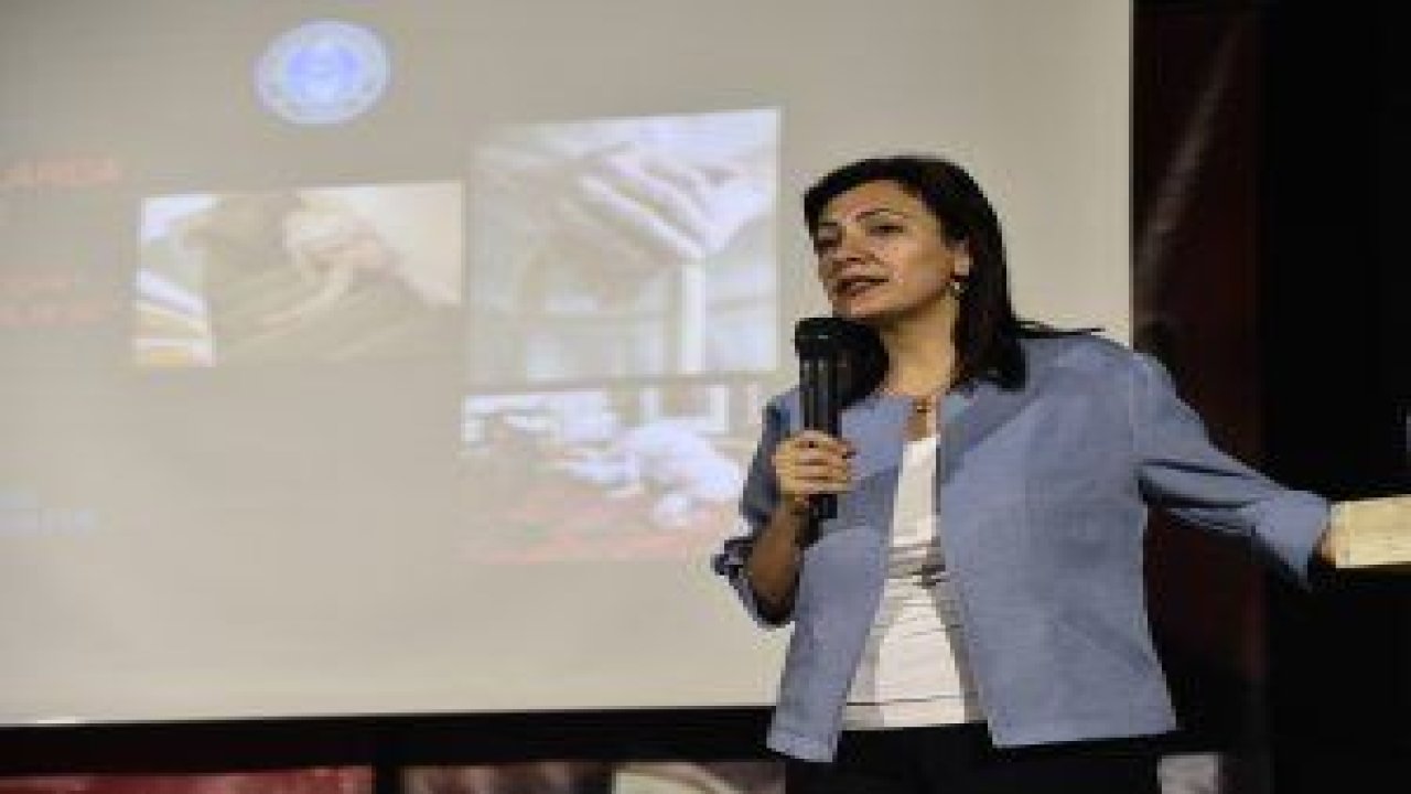 Mamak'ta sosyal sorumluluk projesi kapsamında Biyopsikososyal destek semineri düzenlendi