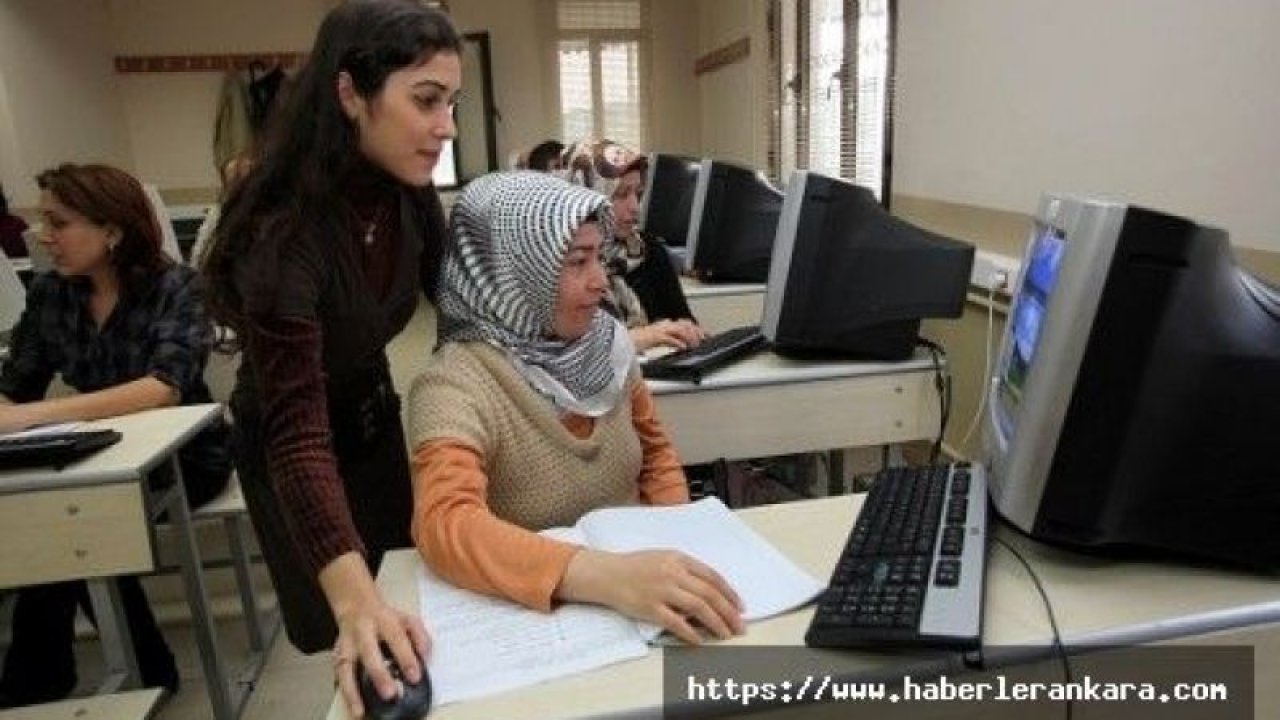 Mamak'ta kadınlar bilgisayar kursuna büyük rağbet gösteriyor