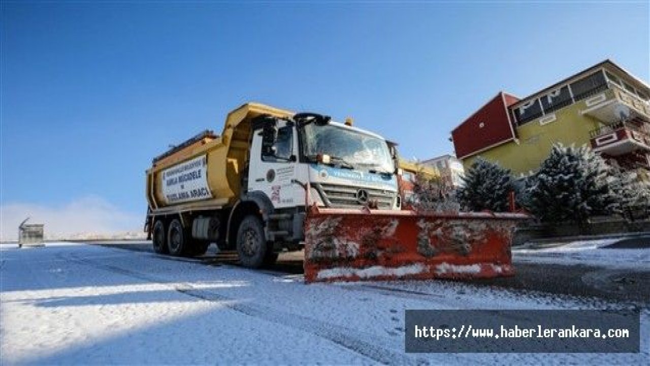 Yenimahalle Belediyesi, karla mücadele ekipleri teyakkuza geçti