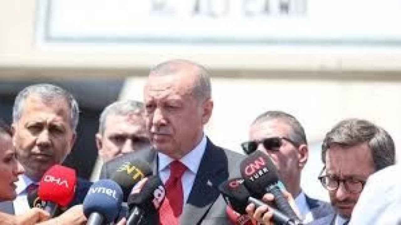 Erdoğan, AK Parti Grup Toplantısı çıkışında soruları yanıtladı