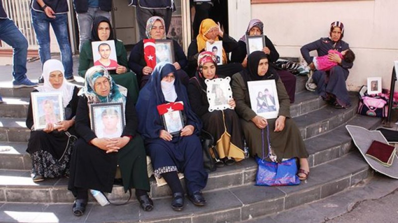 HDP önündeki ailelerin evlat nöbeti 66. gününde