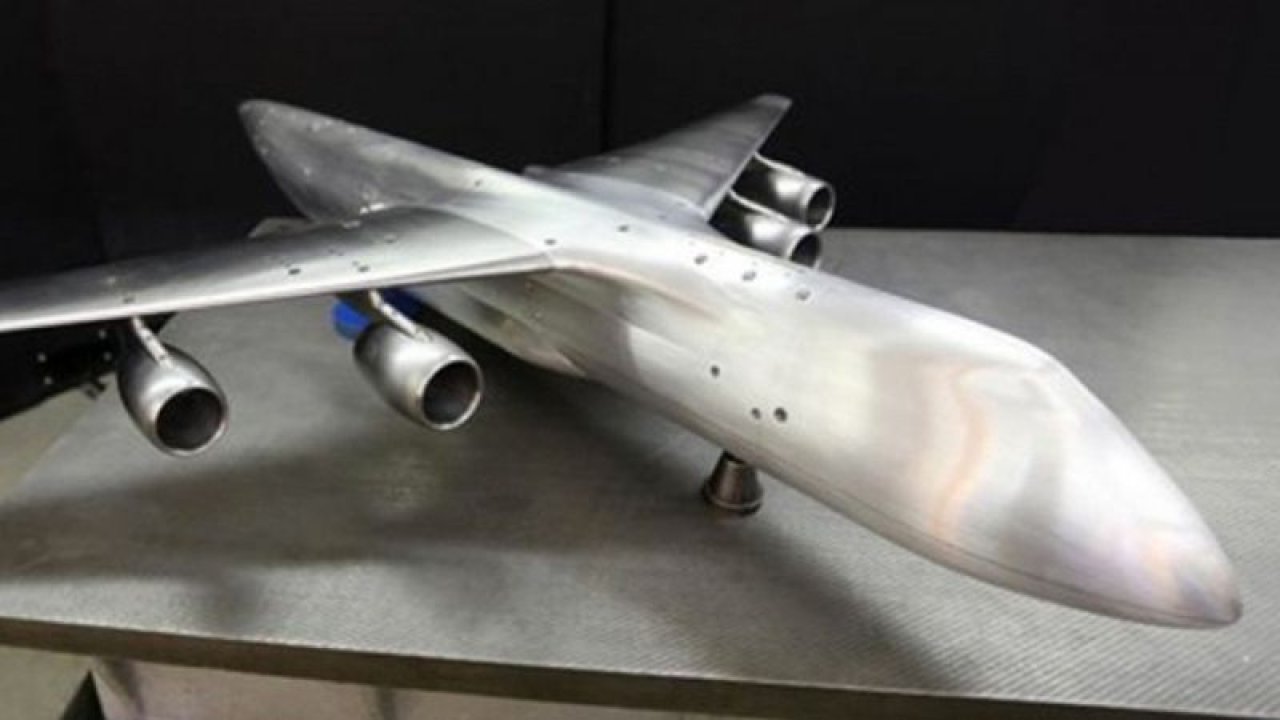 Rusya,nın fil adını verdiği yeni uçağı