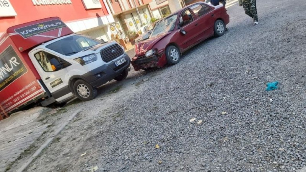 Sinoptaki trafik kazası kameralara yansıdı