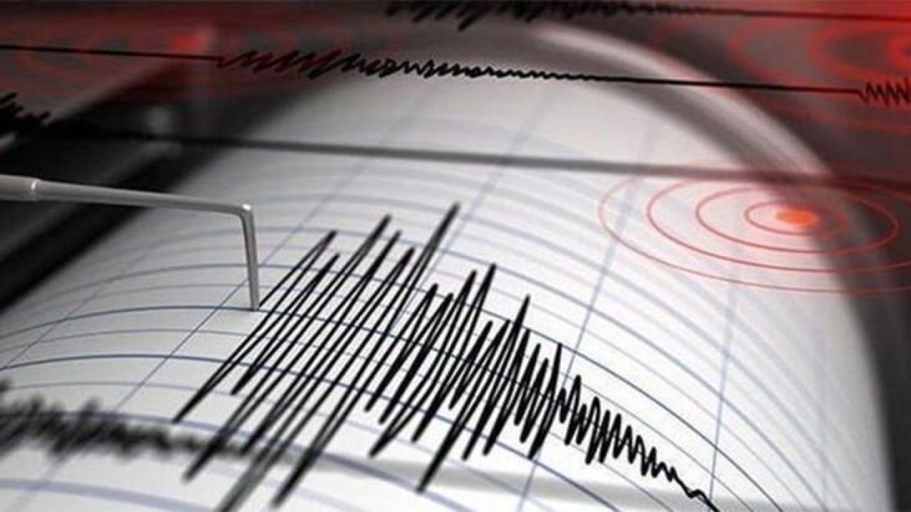 Hakkari'de Deprem! 3.6 İle Sallandı...