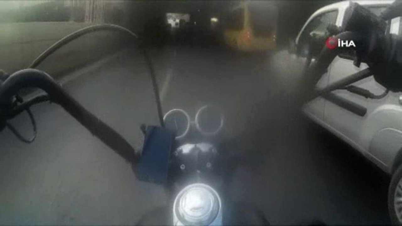 Motosiklet sürücülerinin ölümden döndügü anlar kask kamerasında