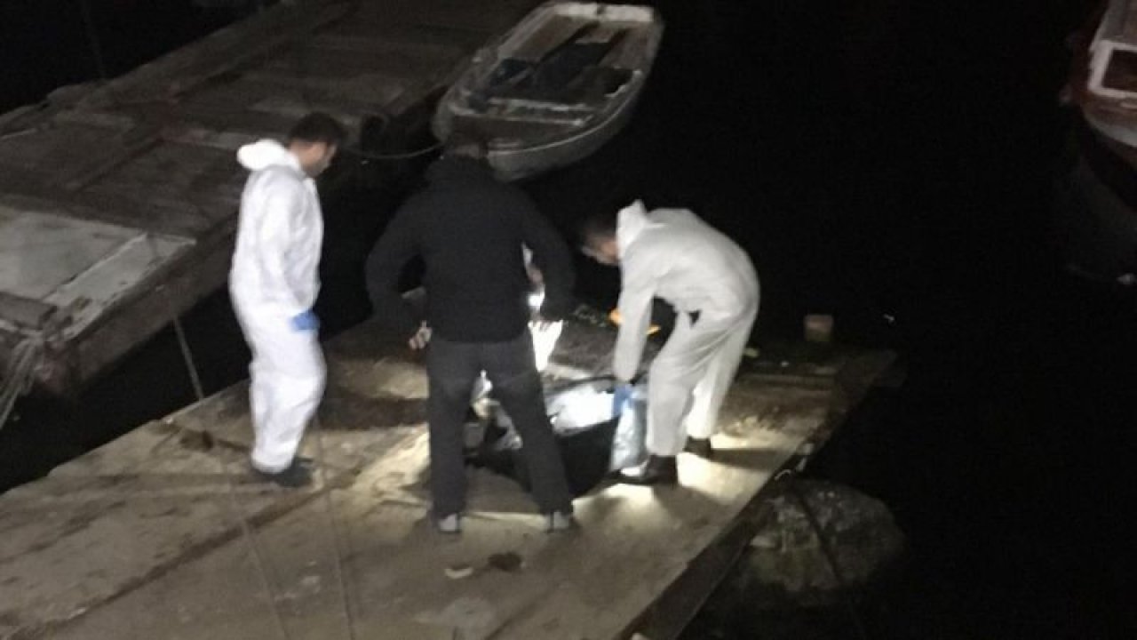 İDO Balıkçı Barınağında denizde bir erkek cesedi bulundu