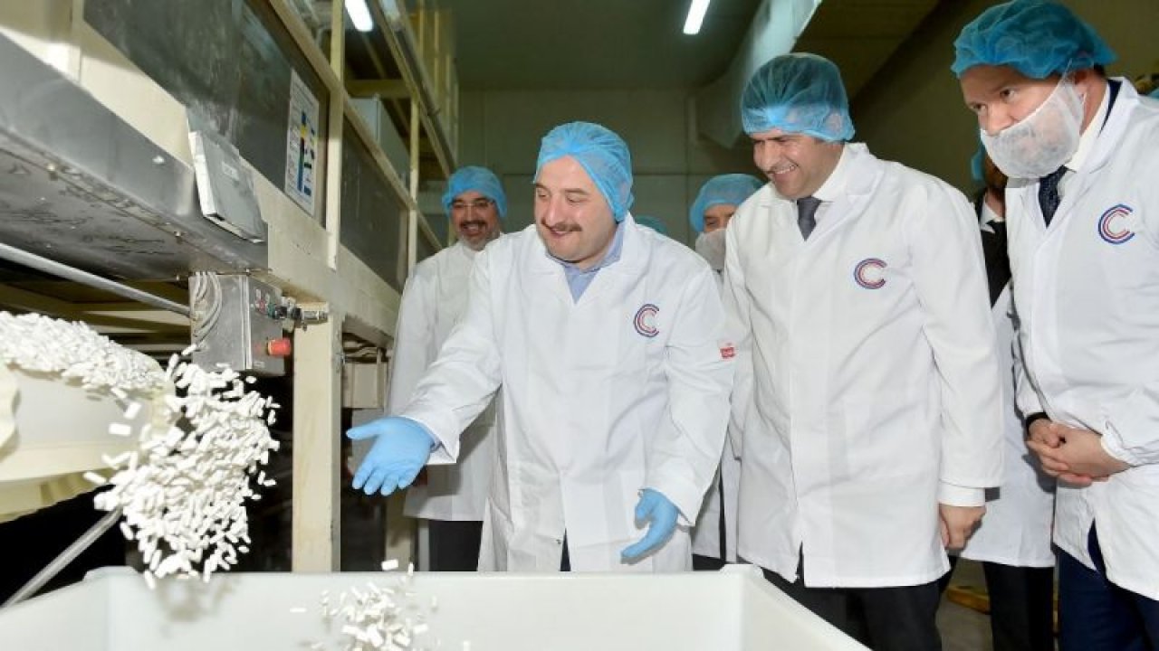 Bakan Varank sakız üreticisi CCC fabrikasını ziyaret etti