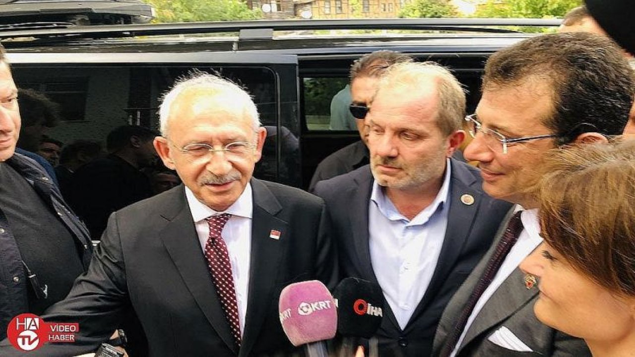 Kemal Kılıçdaroğlu Şile’de muhtarlarla bir araya geldi