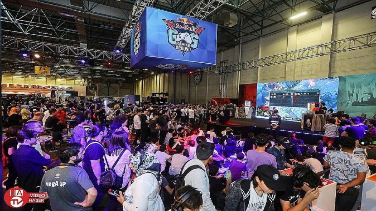 Red Bull Gaming Ground’a Gamex’te yoğun ilgi