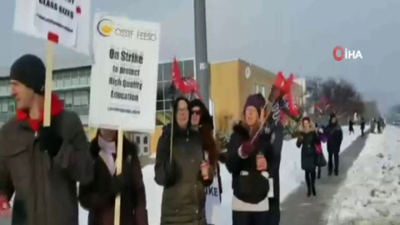 öğretmen’lerden bütçe kesintisi protestosu