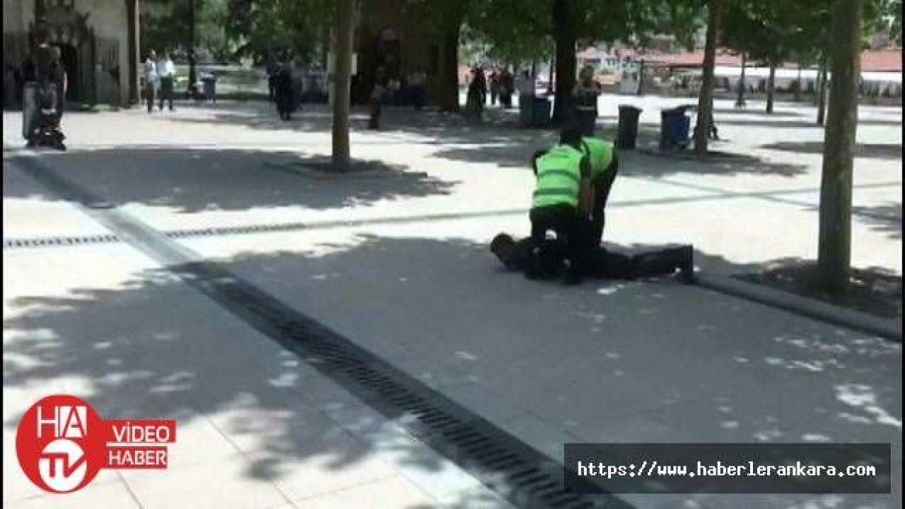 Dolandırıcı cami avlusunda suçüstü yakalandı