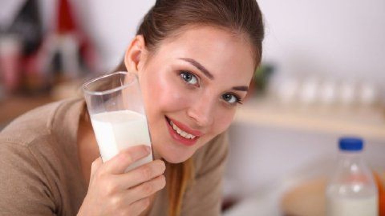 ​Diş sağlığına hijyenden sonra en önemli katkı süt