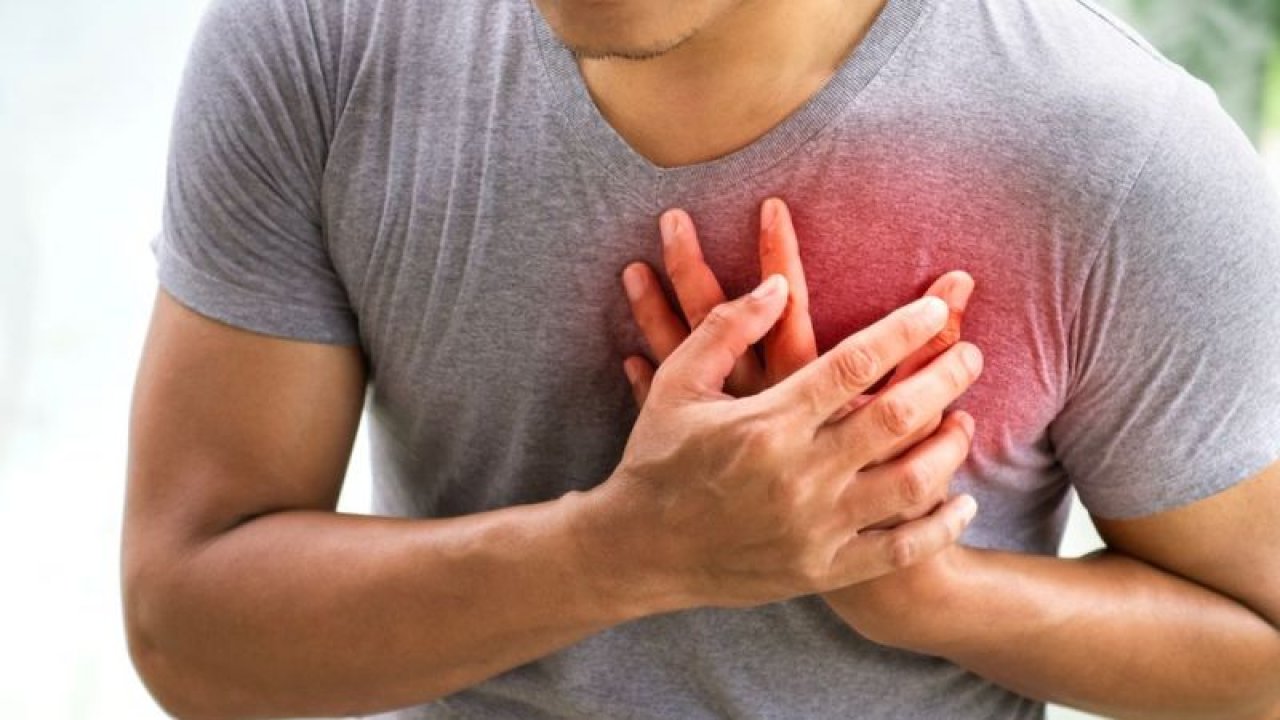 Kalp krizi ve inme riski yalnızca sigara içenlere göre daha yüksek
