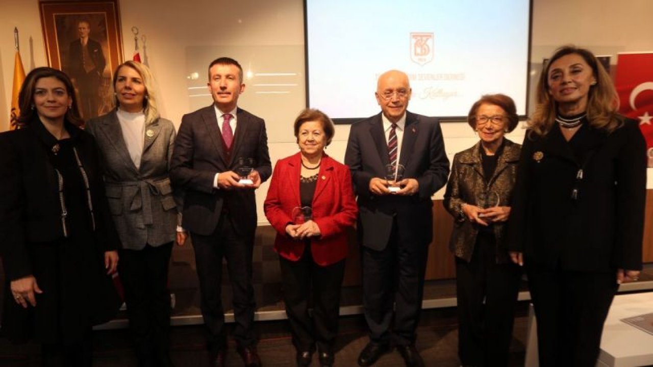 Başkan Yaşar'a Gönül Ödülü