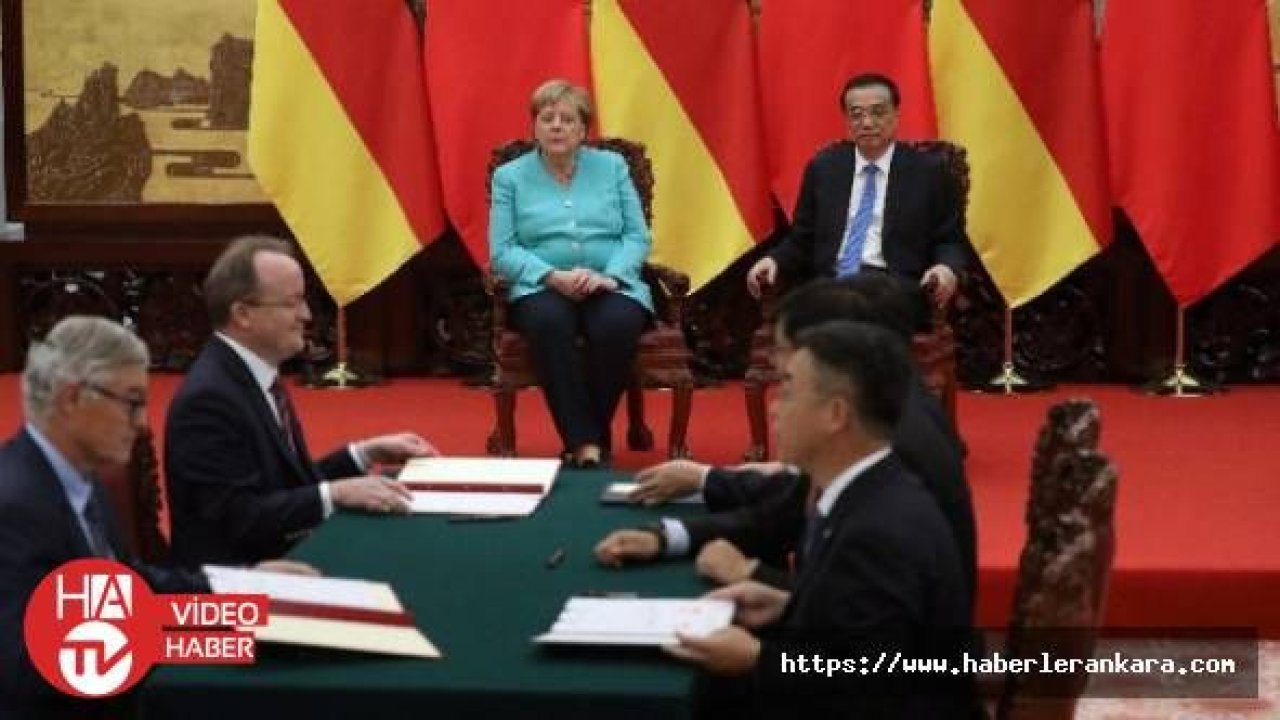 Merkel'den Çin'de ticaret müzakereleri ve Hong Kong vurgusu