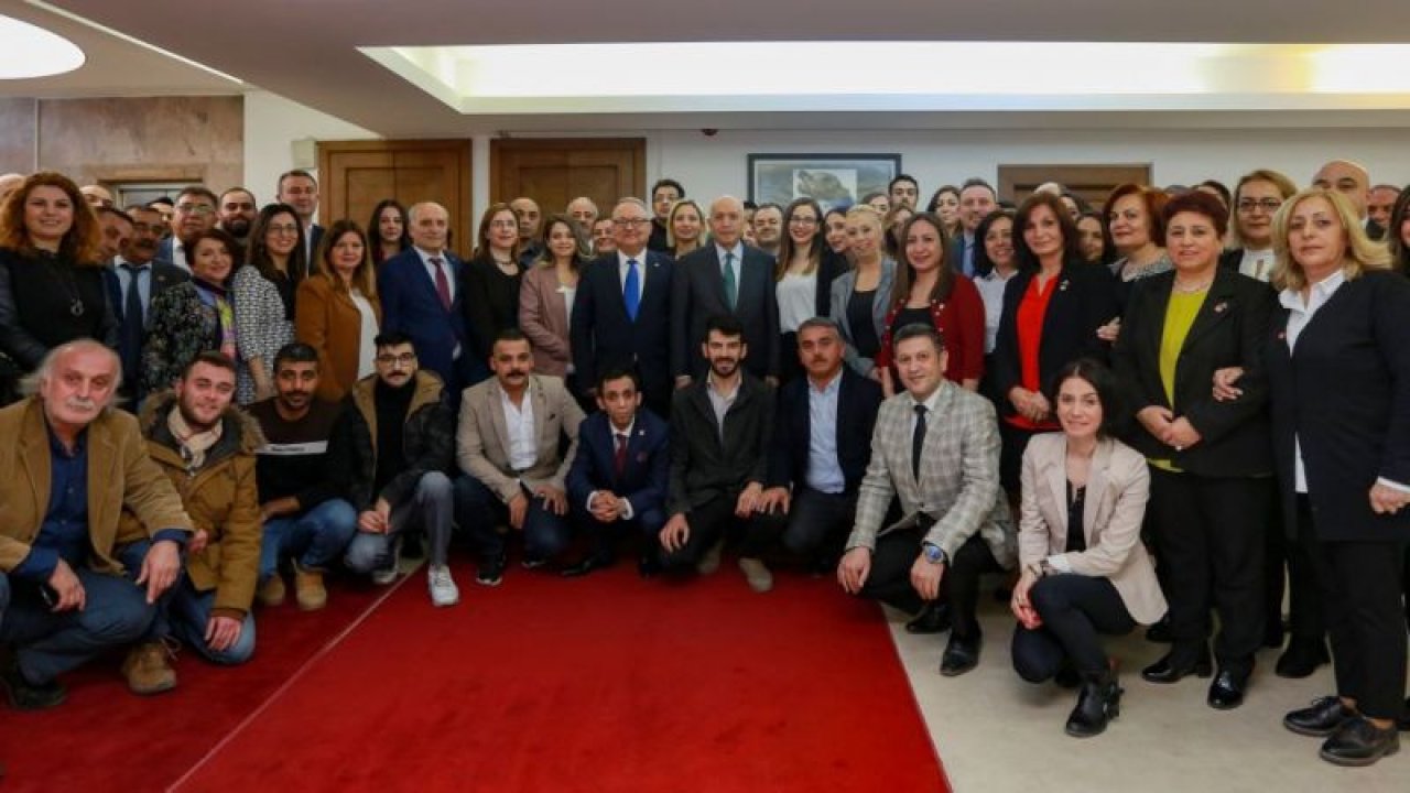 Başkan Yaşar'dan CHP ilçe yönetimine abi tavsiyeleri
