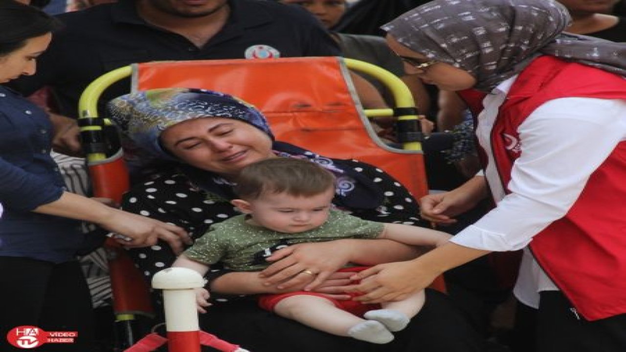 8 aylık bebeğin şehit babasına son bakışı yürekleri dağladı