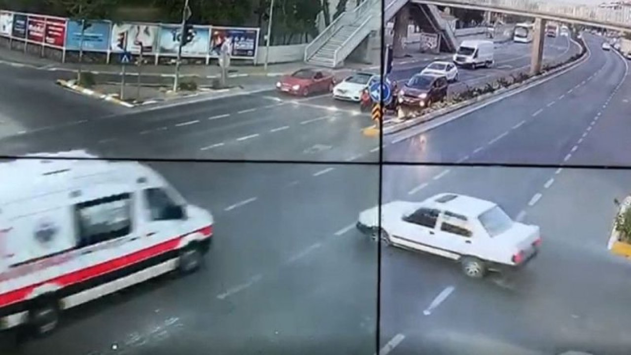 Ambulansla otomobil çarpıştı: Kaza anı kamerada