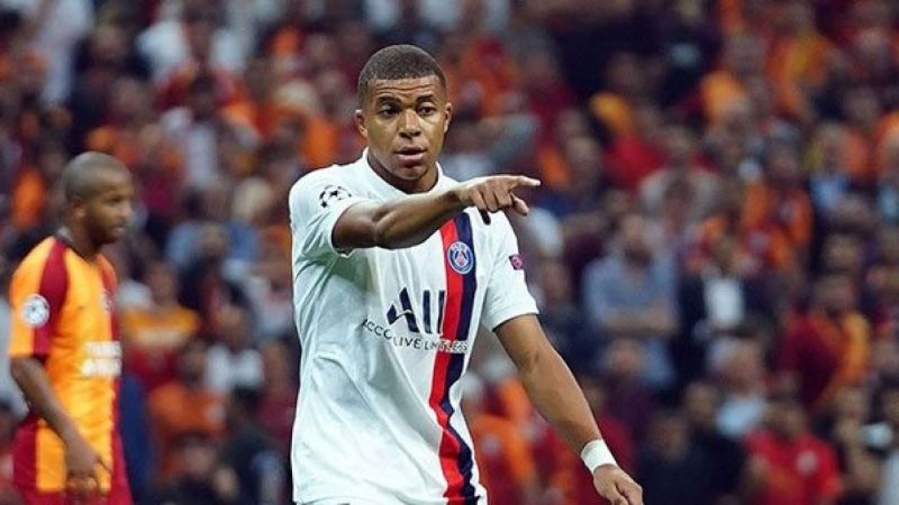 PSG’den, Mbappe’ye yeni sözleşme