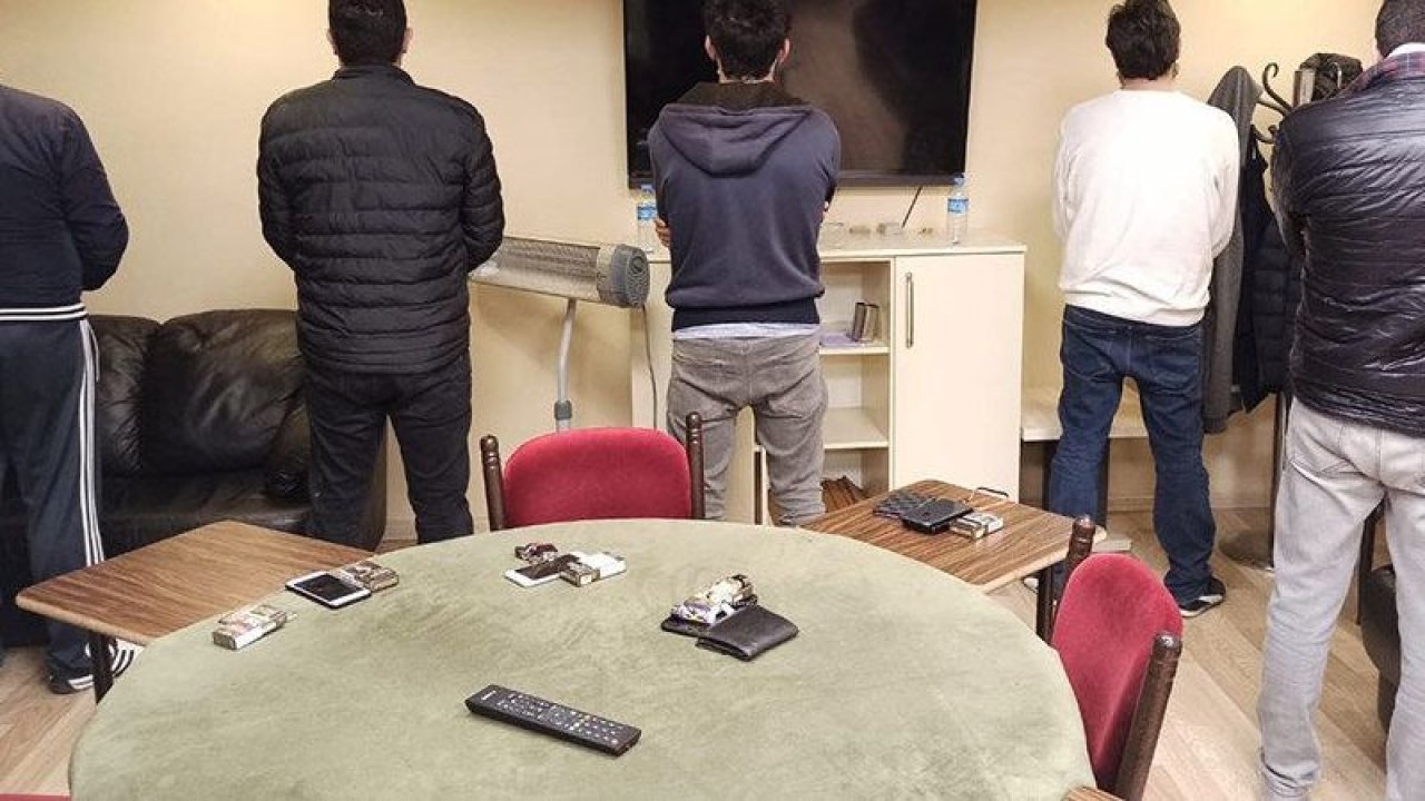 Ankara'da evde 40 bin TL kumar oynayan 11 kişi gözaltına alındı