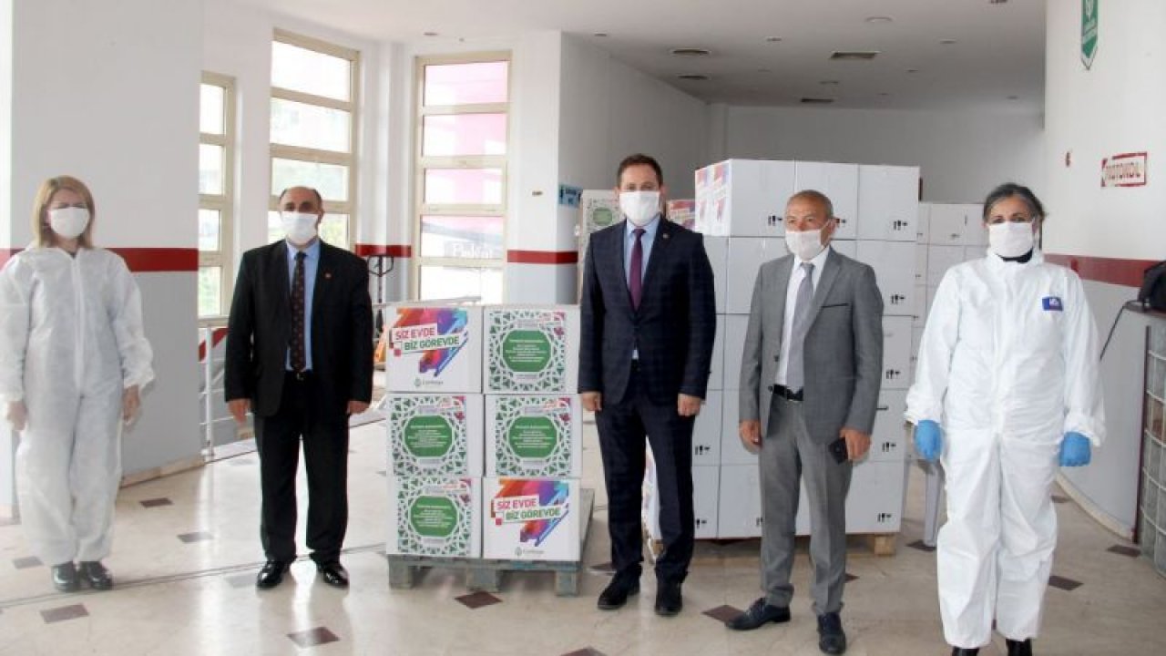 Ankara'nın Çankaya Belediyesi'nden esnafa gıda desteği