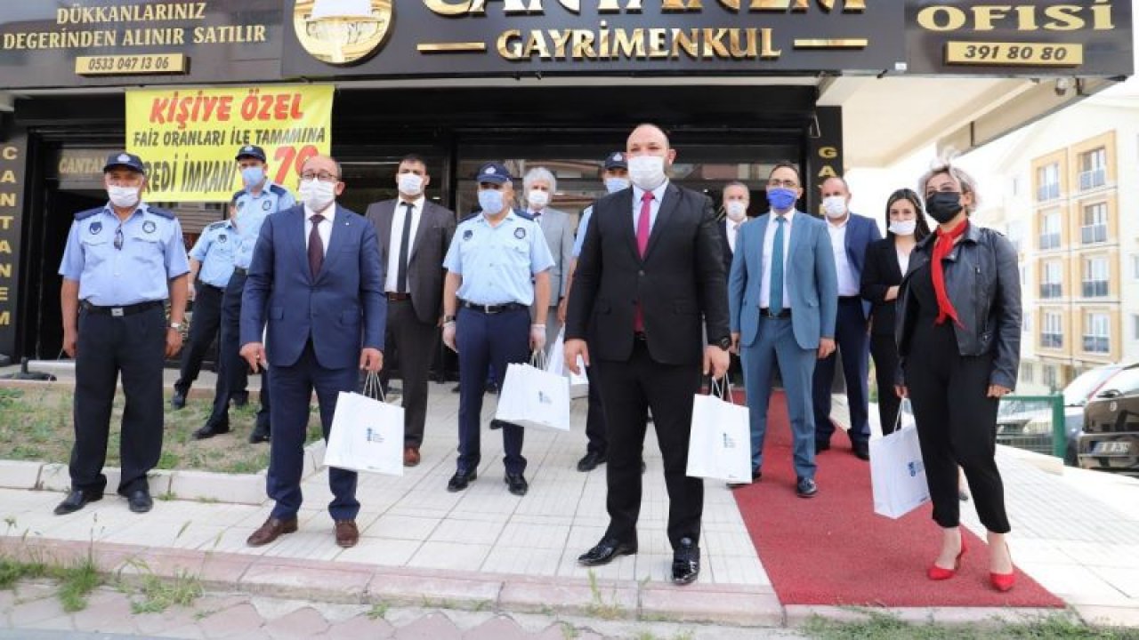 Ankara'da İhtiyaç sahibi esnafa 500 TL nakit yardımı