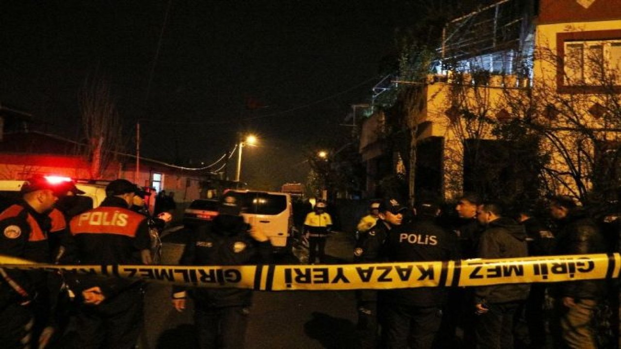 Annesini 10 Yaşındaki Kızının Gözleri Önünde Öldürdü