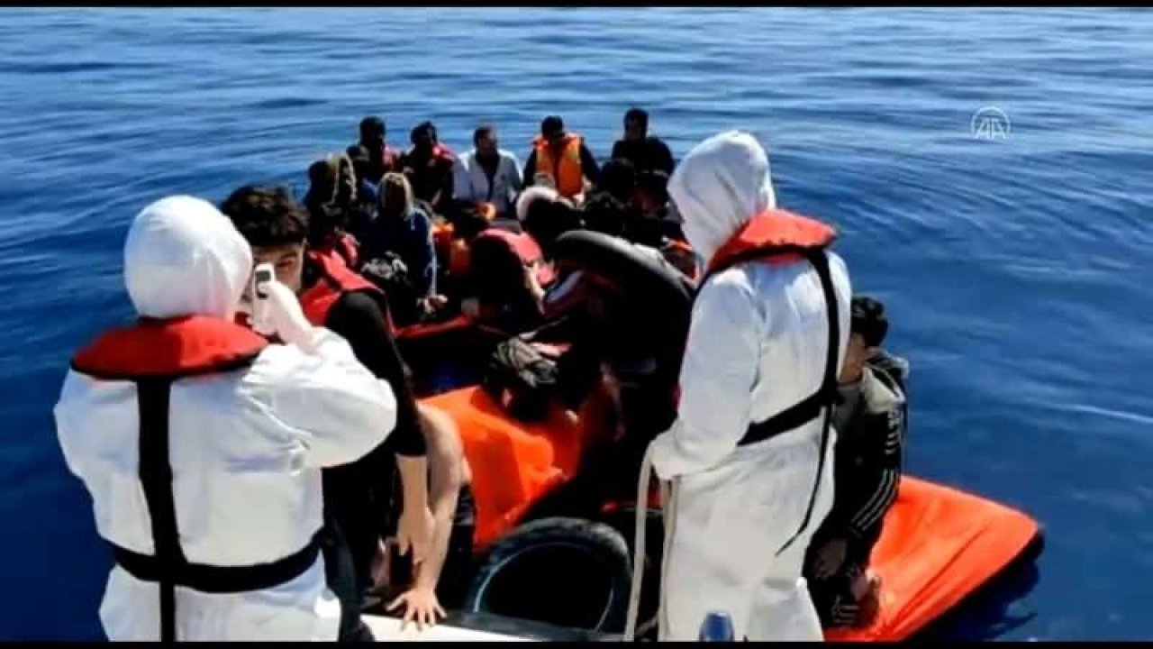 İnsanlığın bittiği nokta! Yunanlılar bırakıyor, Türkler kurtarıyor!