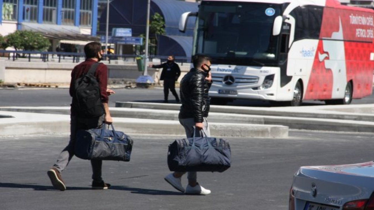 Kışlalardan terhis olan askerler evlerine dönüyor -Haberler Ankara