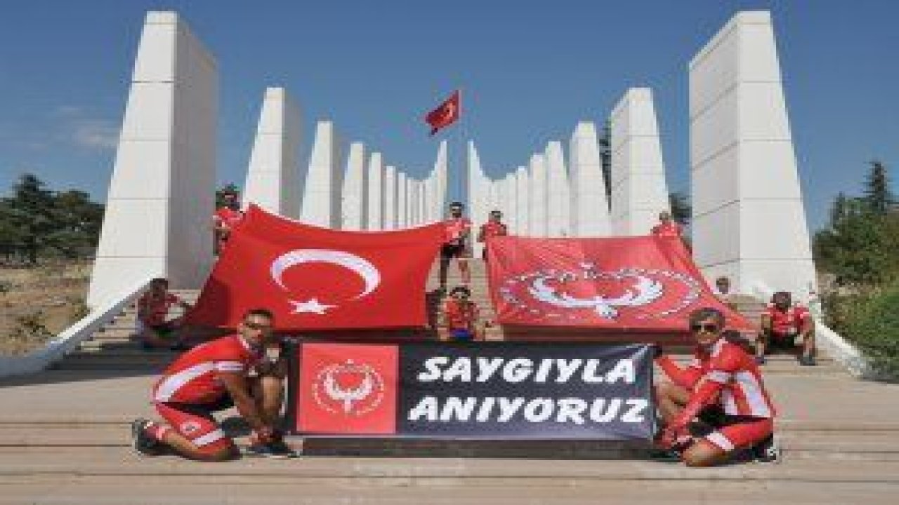 Ankara'da Ata'ya saygı bisiklet turu