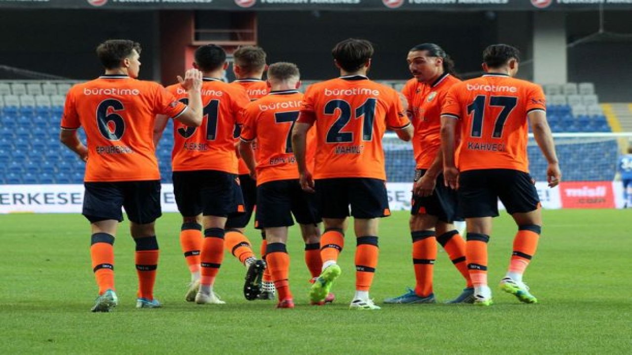 Başakşehir’de yenilmezlik serisi 8 maça çıktı! Medipol Başakşehir Aytemiz Alanyaspor’u 2-0 mağlup etti