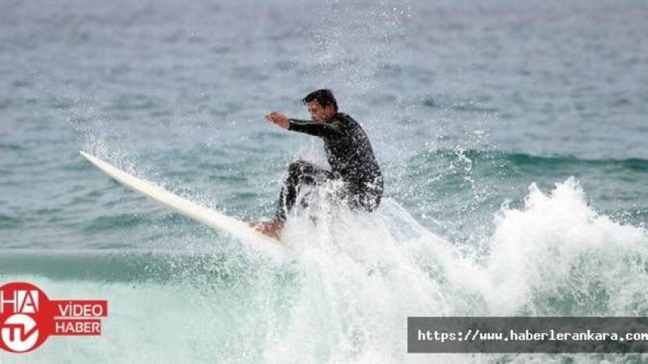 Sörfçüler kota için dalgalarla mücadele edecek