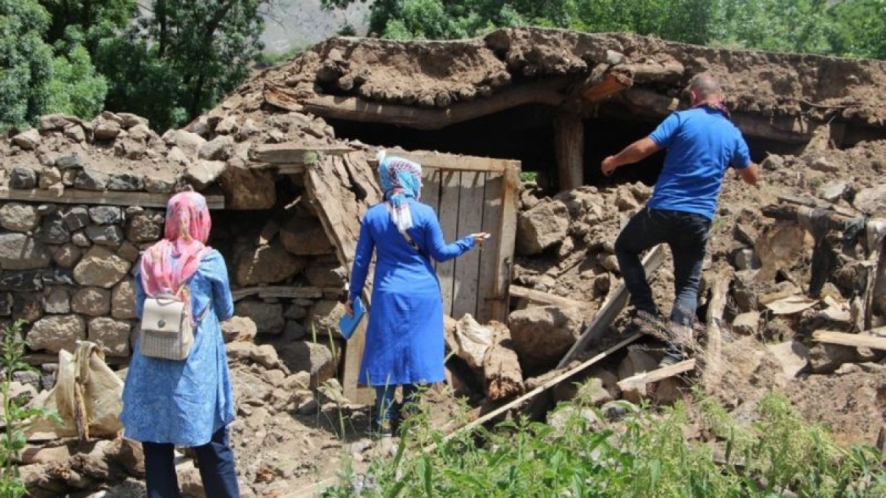Afet ve Acil Durum Yönetimi Başkanlığı: "Bingöl depreminde 22 yapı yıkıldı, 214 yapı ağır hasar gördü"