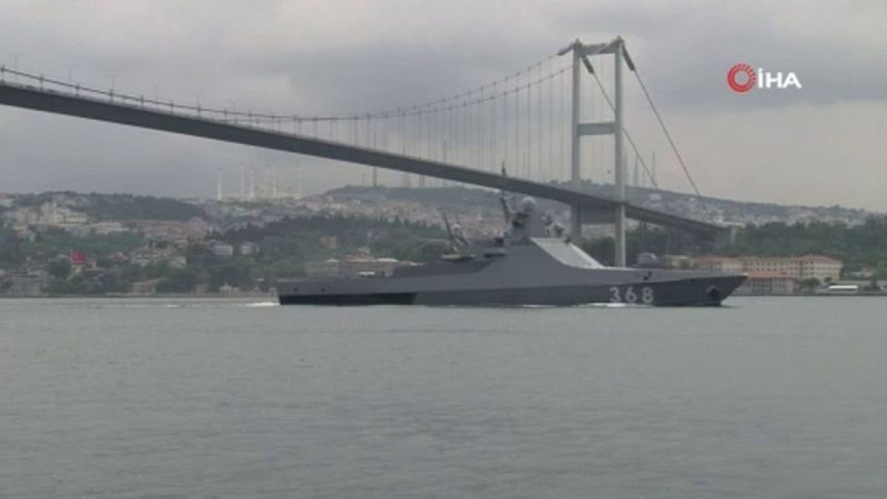 Rus Savaş Gemisi Türk Bayrağıyla İstanbul Boğazı’ndan Geçti - Video Haber