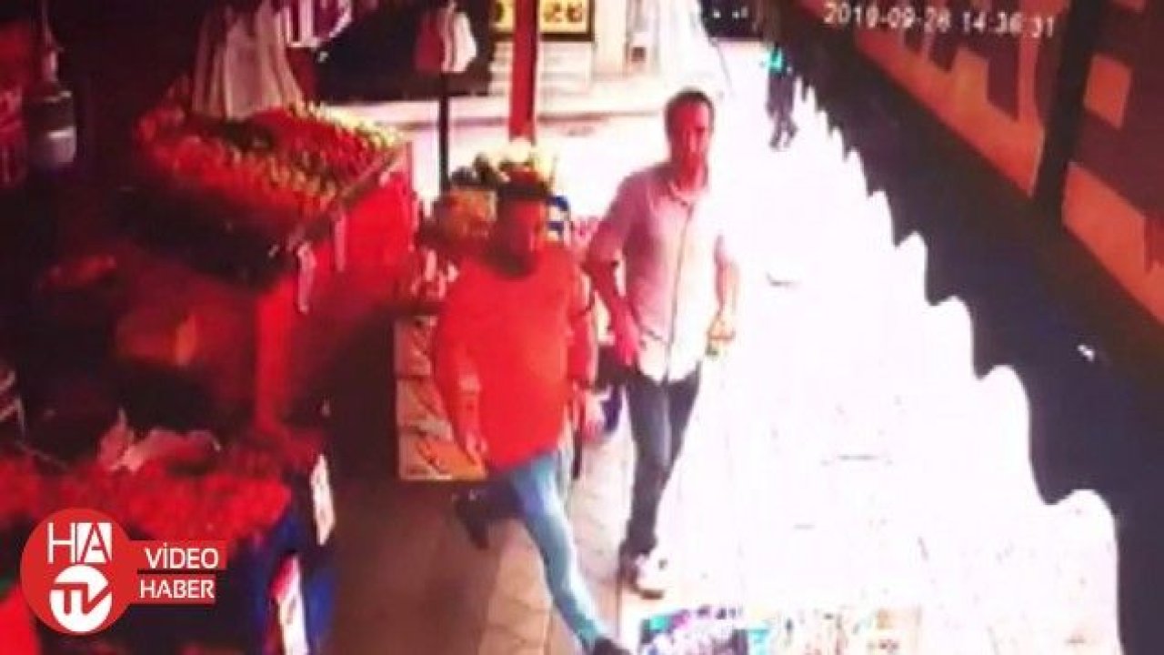 Sultangazi’deki bir markette yaşanan deprem paniği kamerada