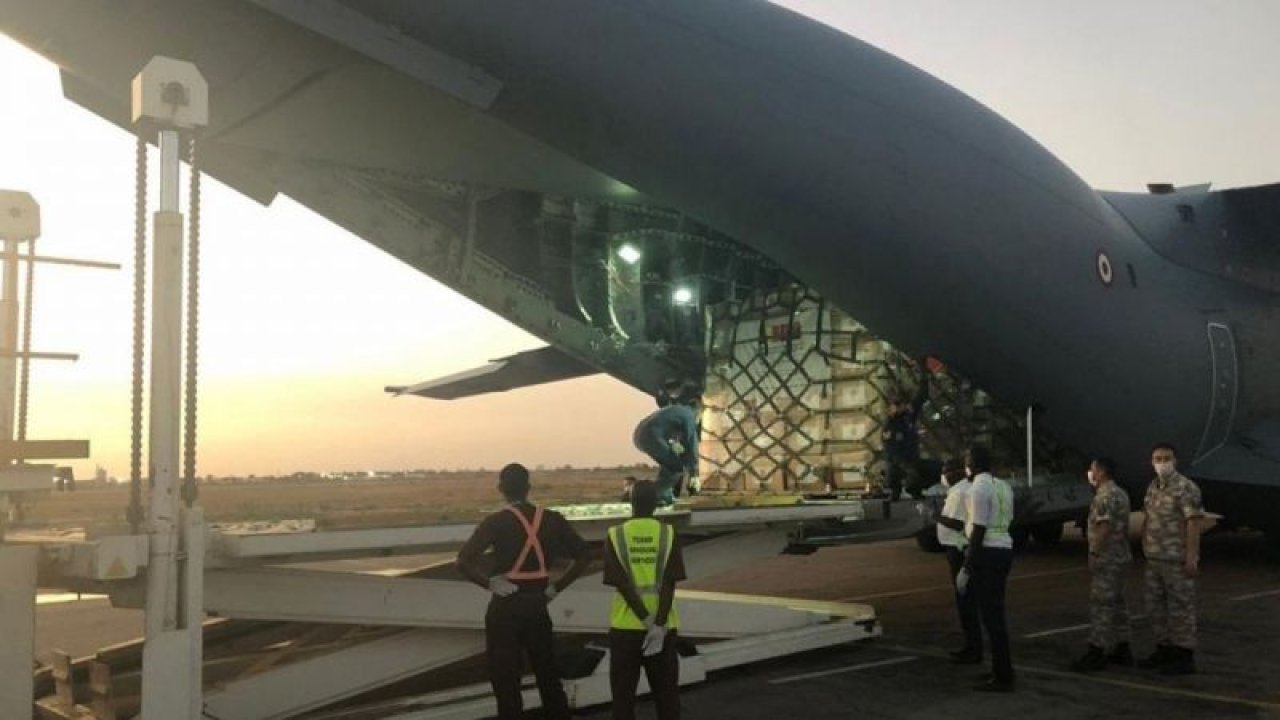 MSB: “Tıbbi yardım malzemelerini taşıyan uçağımız Çad’a indi”