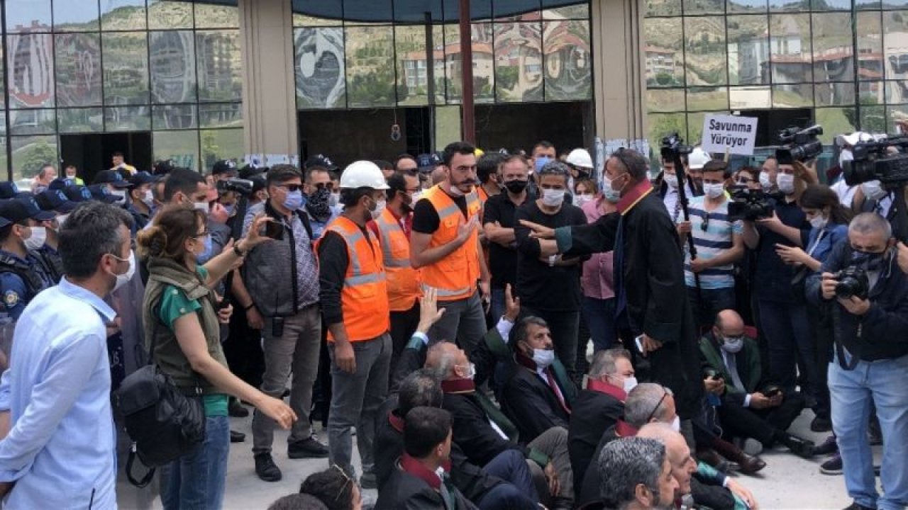 Şantiye alanında oturma eylemi yapan baro başkanlarına işçilerden tepki