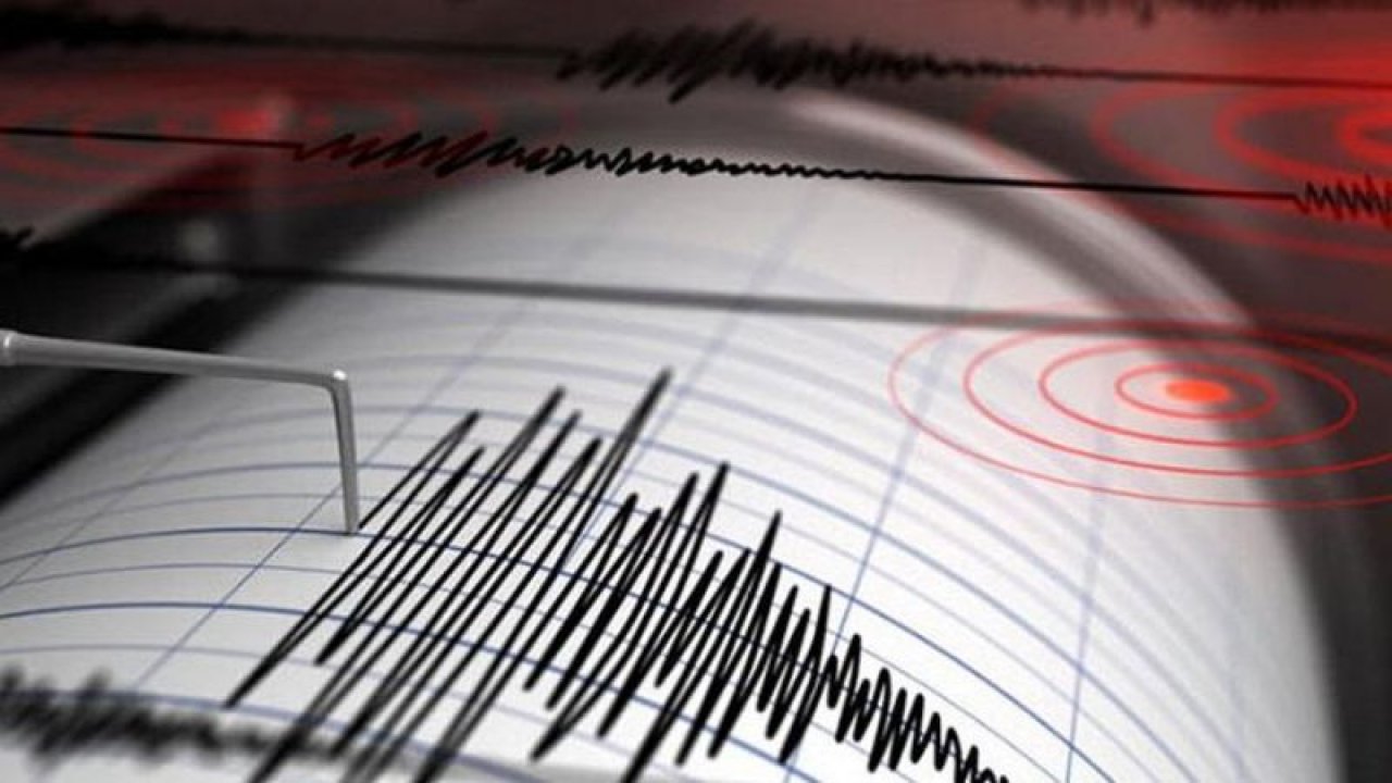 Son Dakika Deprem! Muğla'nın Marmaris 5,2 büyüklüğünde sallandı