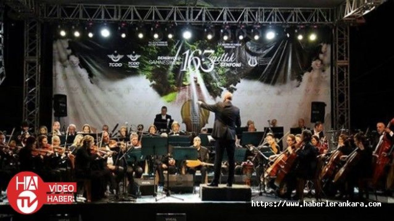 Turistik Doğu Ekspresi'nde “senfonik“ konser Kars Garı