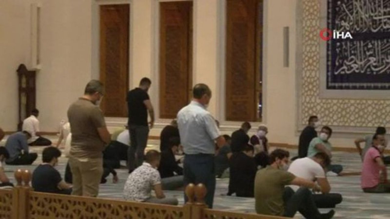 Ayasofya Camii’nin sevinci Çamlıca Camii’ne kadar taştı - Video Haber