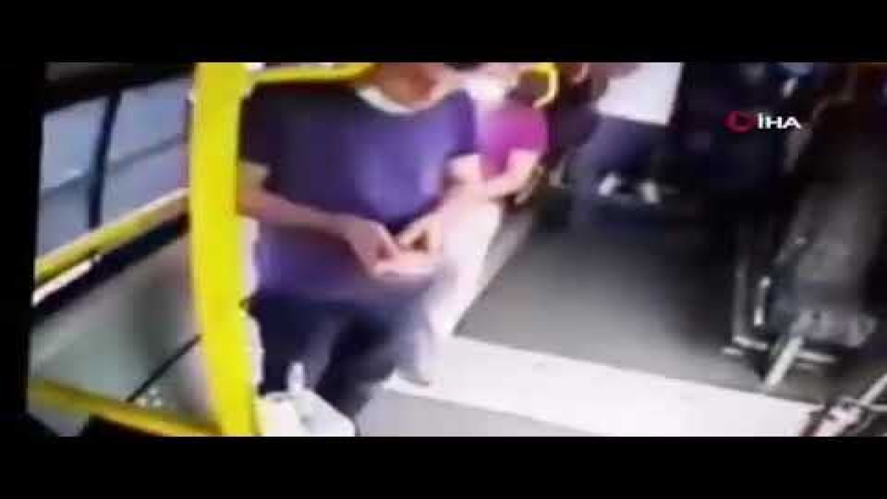 Minibüs koltuğunda unutulan telefonu kaşla göz arasında çaldı - Video Haber