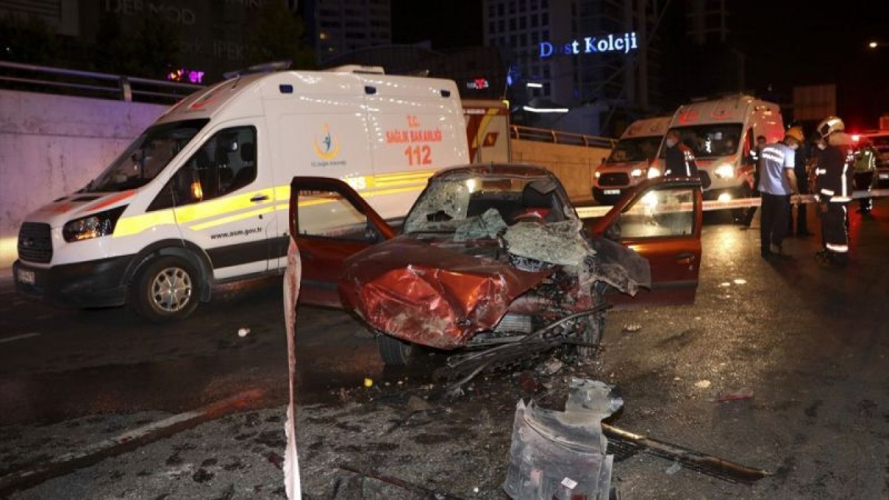 Ankara'da Görülmemiş kaza! Otomobil temizlik aracına arkadan çarptı: 2 ölü, 3 yaralı