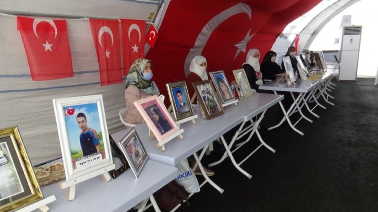 Acılı ailelerin bekleyişi sürüyor! HDP önündeki ailelerin evlat nöbeti 325’inci gününde