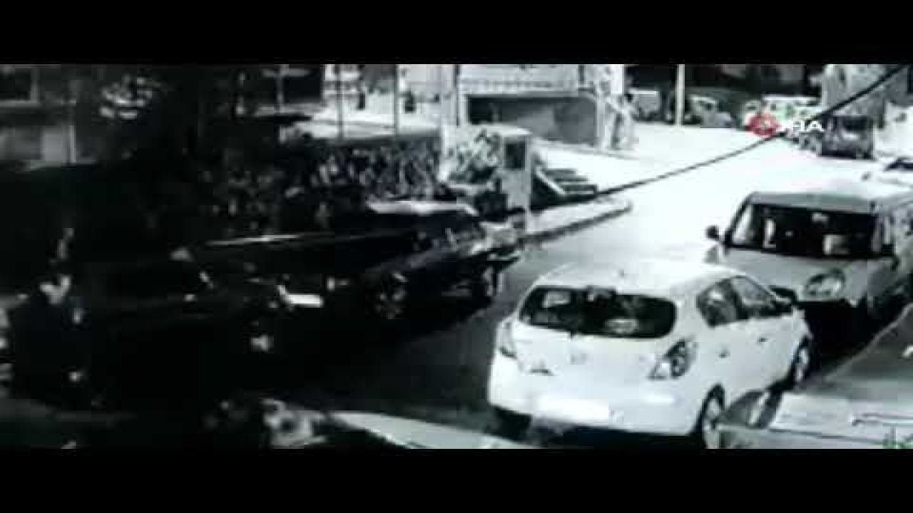 Otomobilleri kundaklayan şüpheli kameralara saniye saniye yansıdı - Video Haber